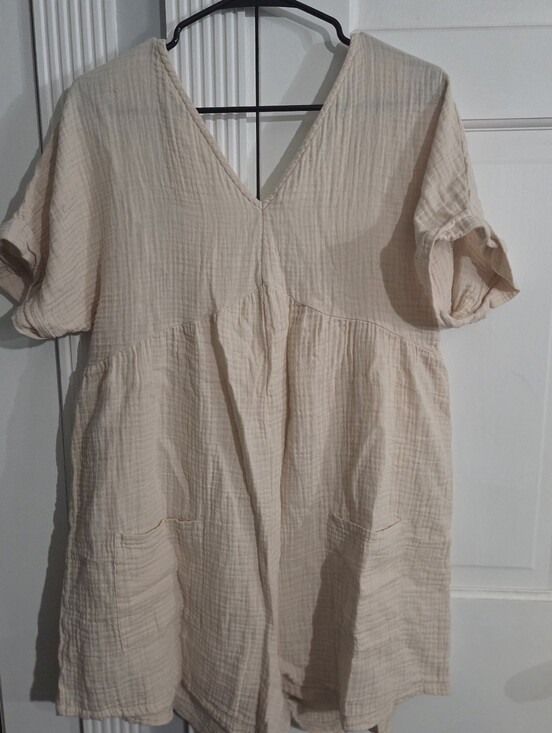 SHEIN Pants - SHEIN Light Beige Short Sleeve V-Neck Romper